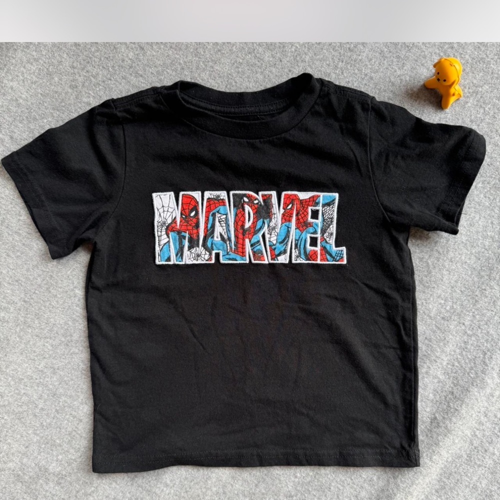Marvel Black and Red Kids T-Shirt